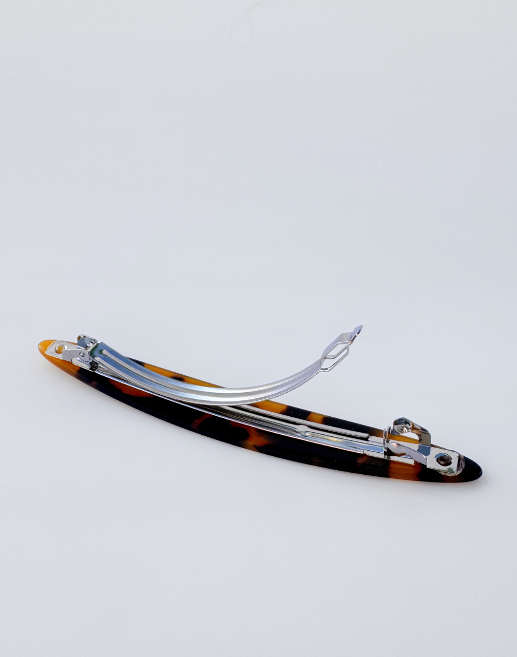 Reverie Hair - Fine Line / White / Hair Barrette