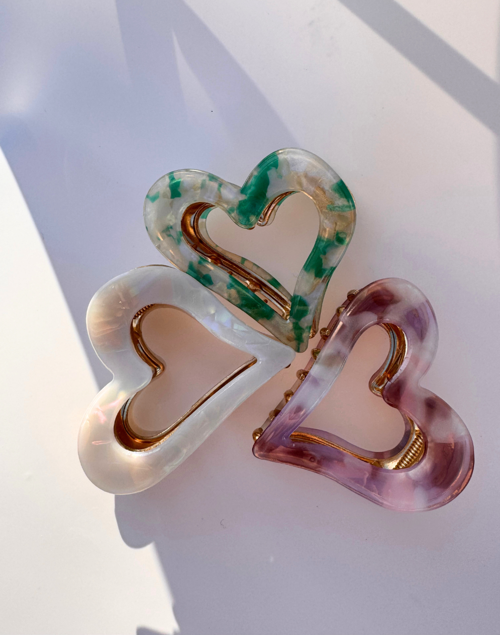 Reverie Hair - Heart / White / Hair Clips