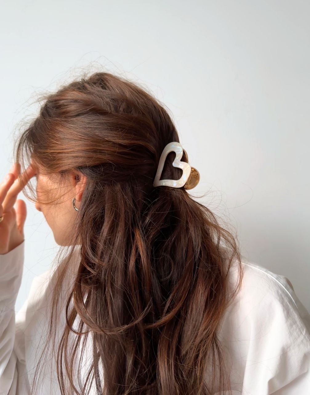 Reverie Hair - Heart / White / Hair Clips