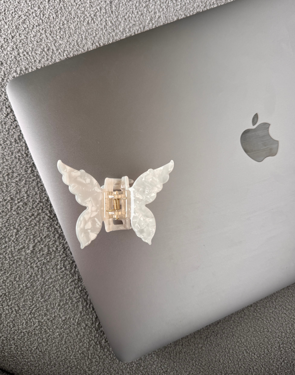 Reverie Hair - Butterfly Effect / Hair Clip