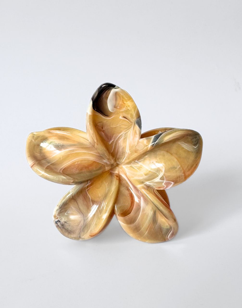 Reverie Hair - Flower Clip / Cream / Hair Clips