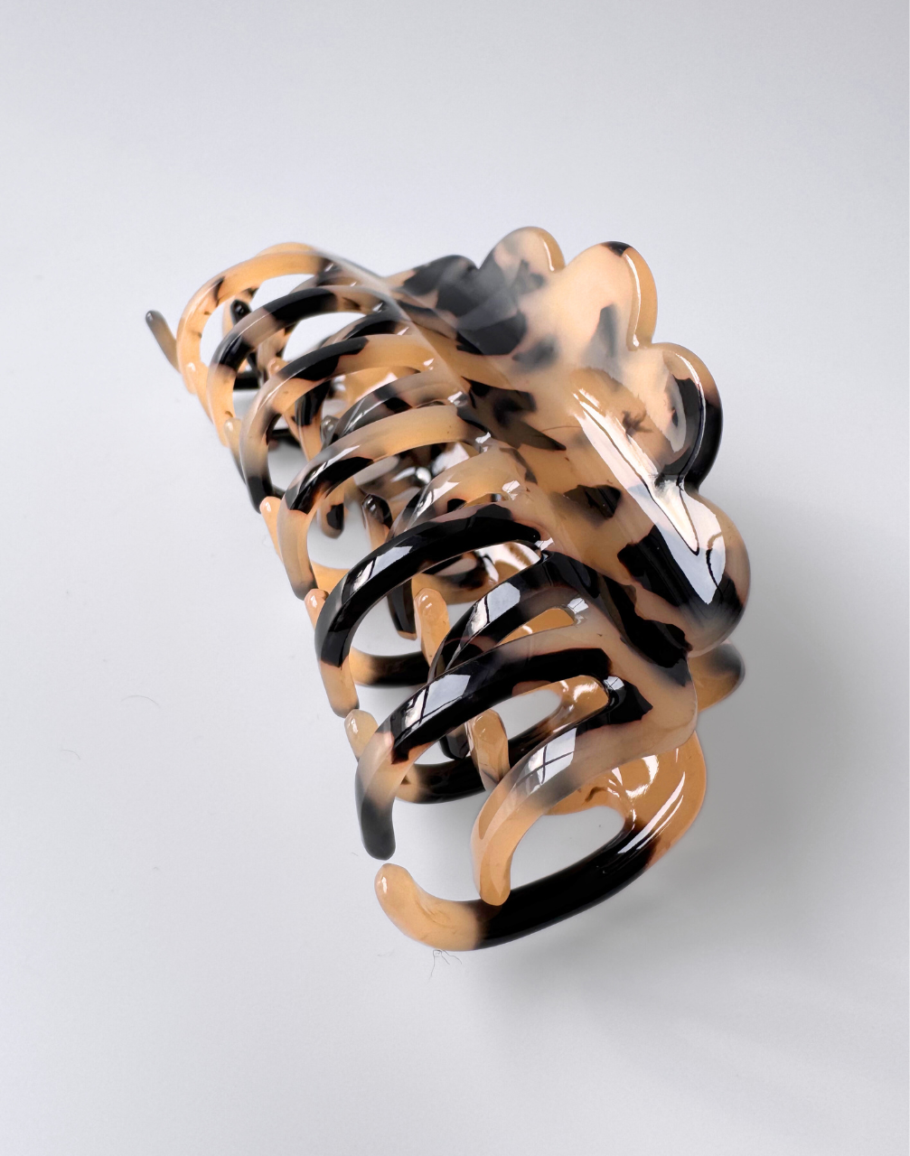 Reverie Hair - Camellia / Tortoiseshell / Hair Clip