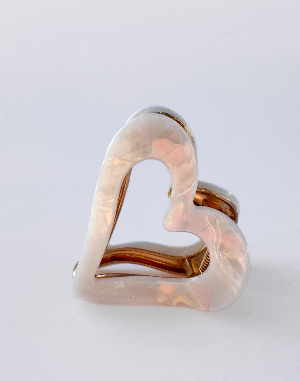 Reverie Hair - Heart / White / Hair Clips