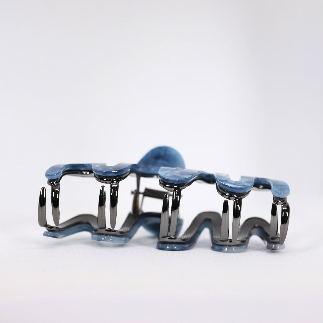 Reverie Hair - Wavy Twist / Pink / Hair Clips