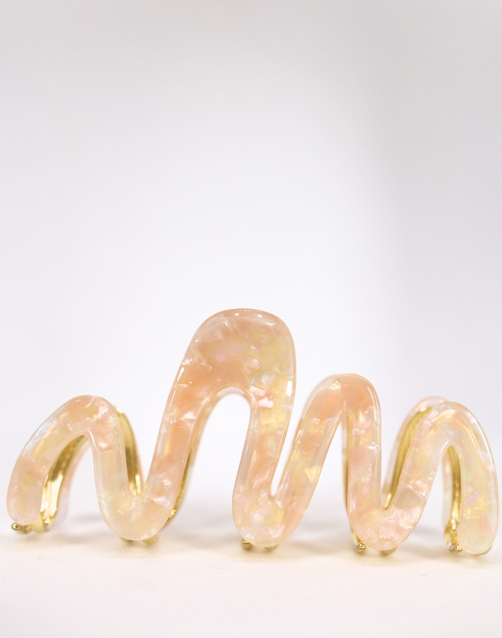 Reverie Hair - Wavy Twist / Pink / Hair Clips